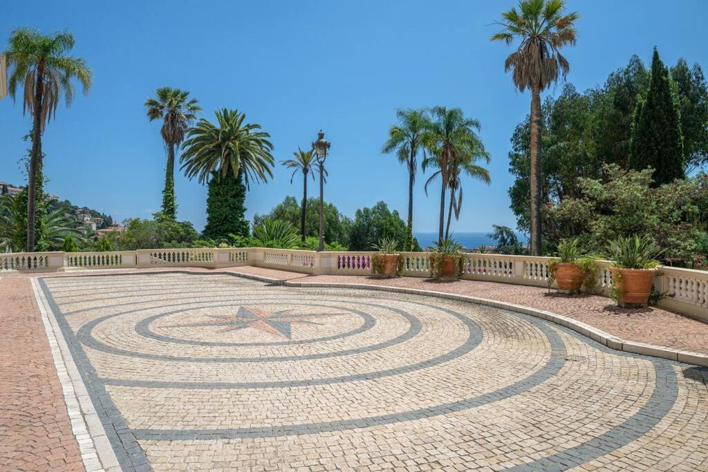 Le Winter Palace - Central - Parking Prive - Palace - Wifi Menton Exteriér fotografie